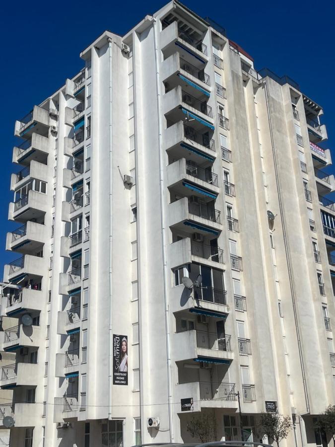 Bar Center Studio Apartment Bagian luar foto
