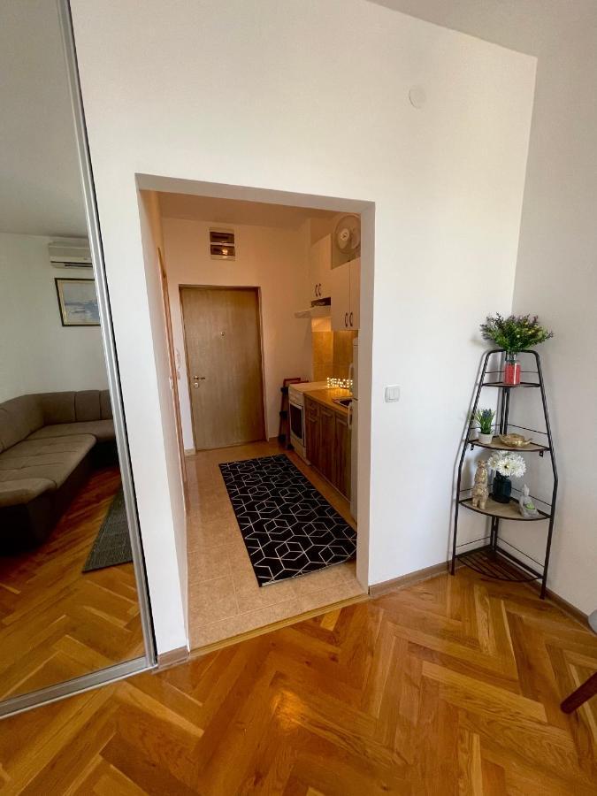 Bar Center Studio Apartment Bagian luar foto