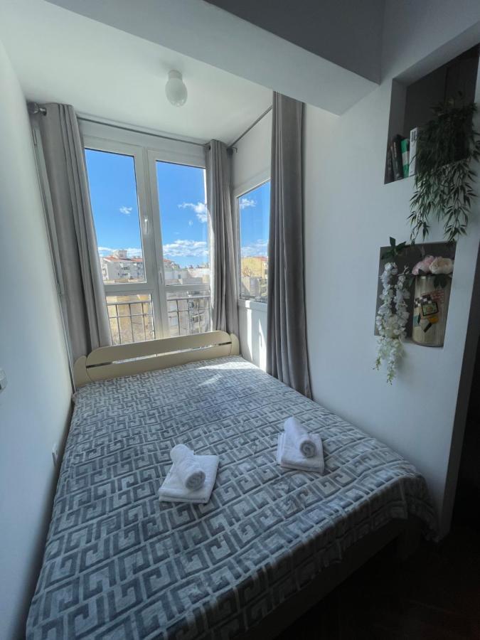 Bar Center Studio Apartment Bagian luar foto